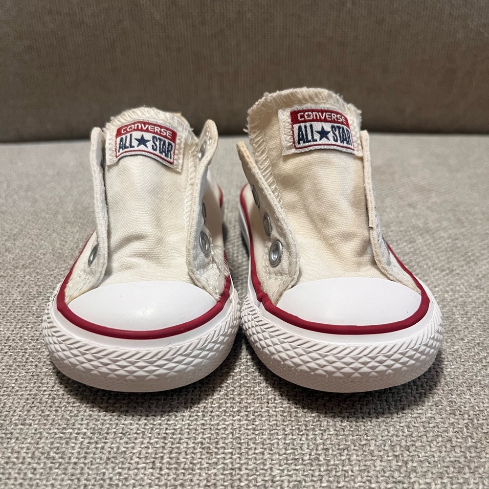 Converse - Picture 4 of 4